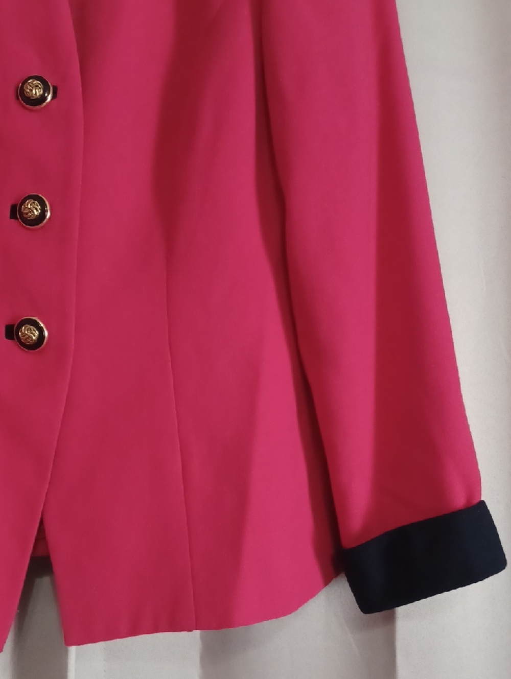 Petite Sophisticate Hot Pink Power Dressing Blazer Contrast Black Cuffs 80s Glam - Picture 7 of 14